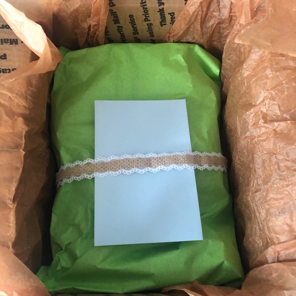 Packaging - - Picture 4 of 7